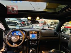 کرایسلەر 300